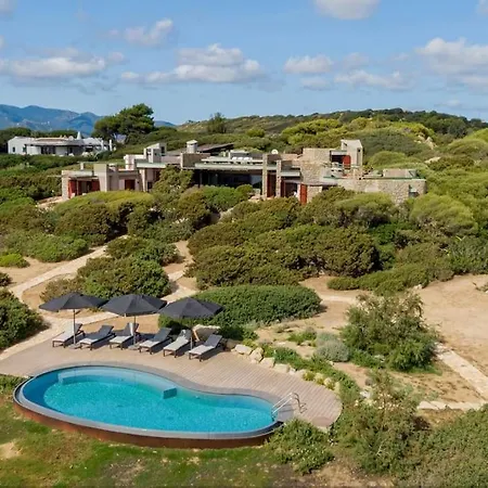 Villa Pedra - Exclusive Seafront With Private Pool Villasimius