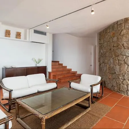 Pedra - Exclusive Seafront With Private Pool Villa *