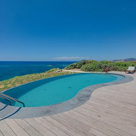 Pedra - Exclusive Seafront With Private Pool * Villasimius