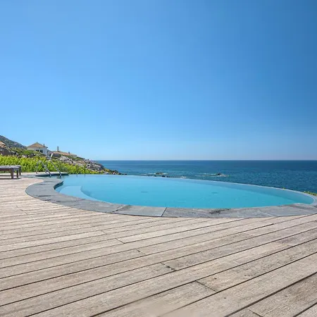 Pedra - Exclusive Seafront With Private Pool Villa