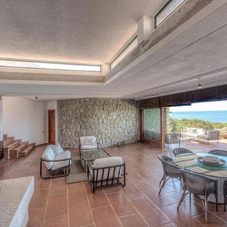 Pedra - Exclusive Seafront With Private Pool Villa *