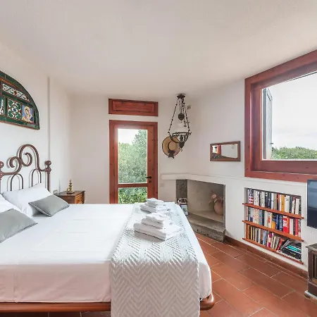Villa Pedra - Exclusive Seafront With Private Pool Villasimius