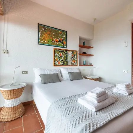 Pedra - Exclusive Seafront With Private Pool Villa
